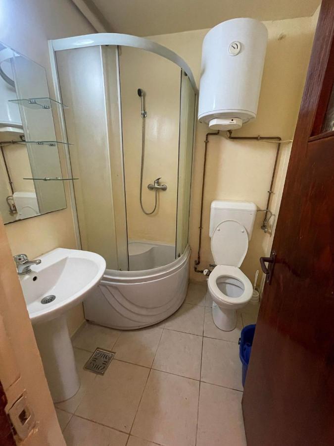One Room Apartment Ptm Bukarest Exterior foto